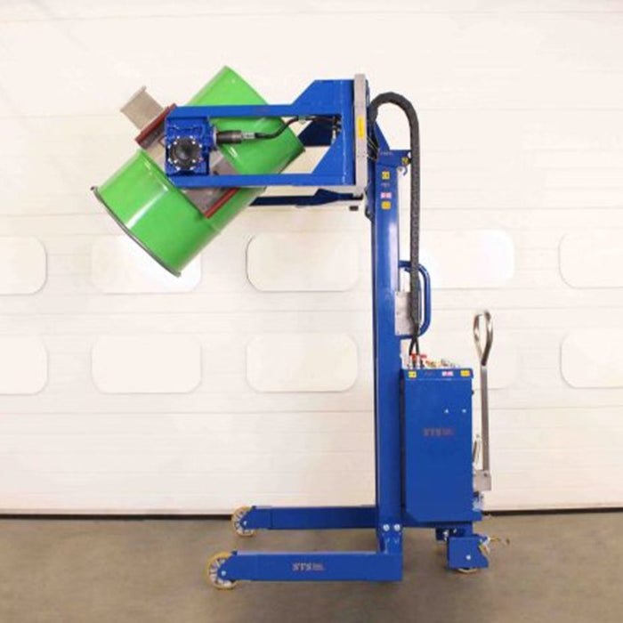 Vista lateral del volteador de tambores electrohidráulico, manipulando una caneca verde