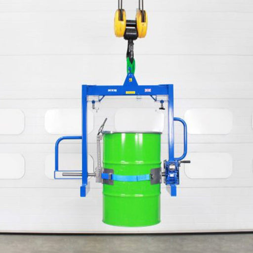 Vista frontal del volteador de tambores para diferencial con banda universal, sujetando tambor verde